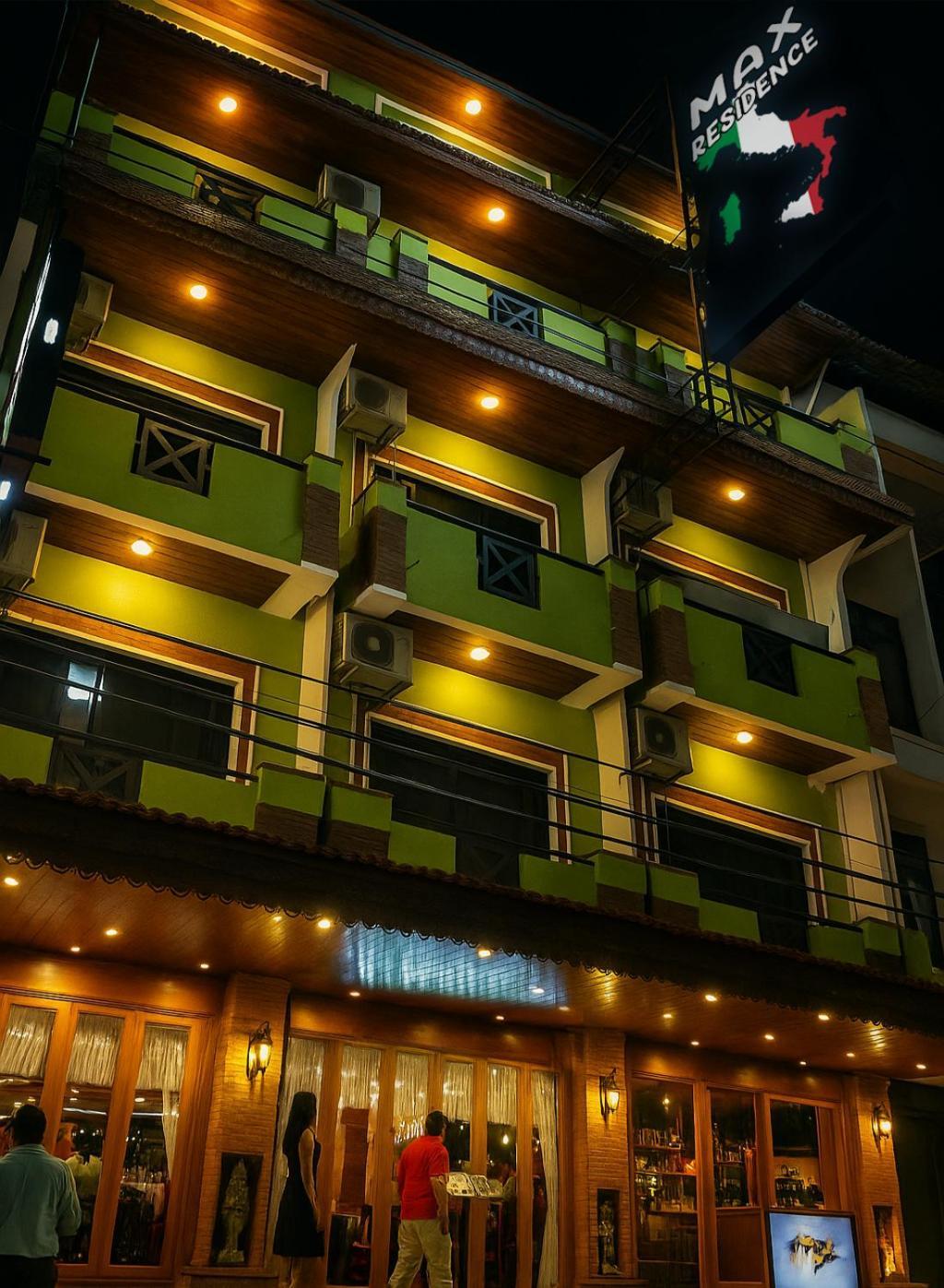 Max 2* Pattaya