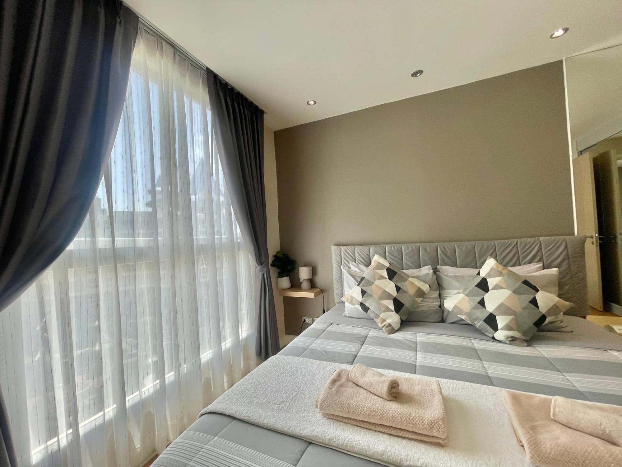 Apartment With Waterpark Pattaya