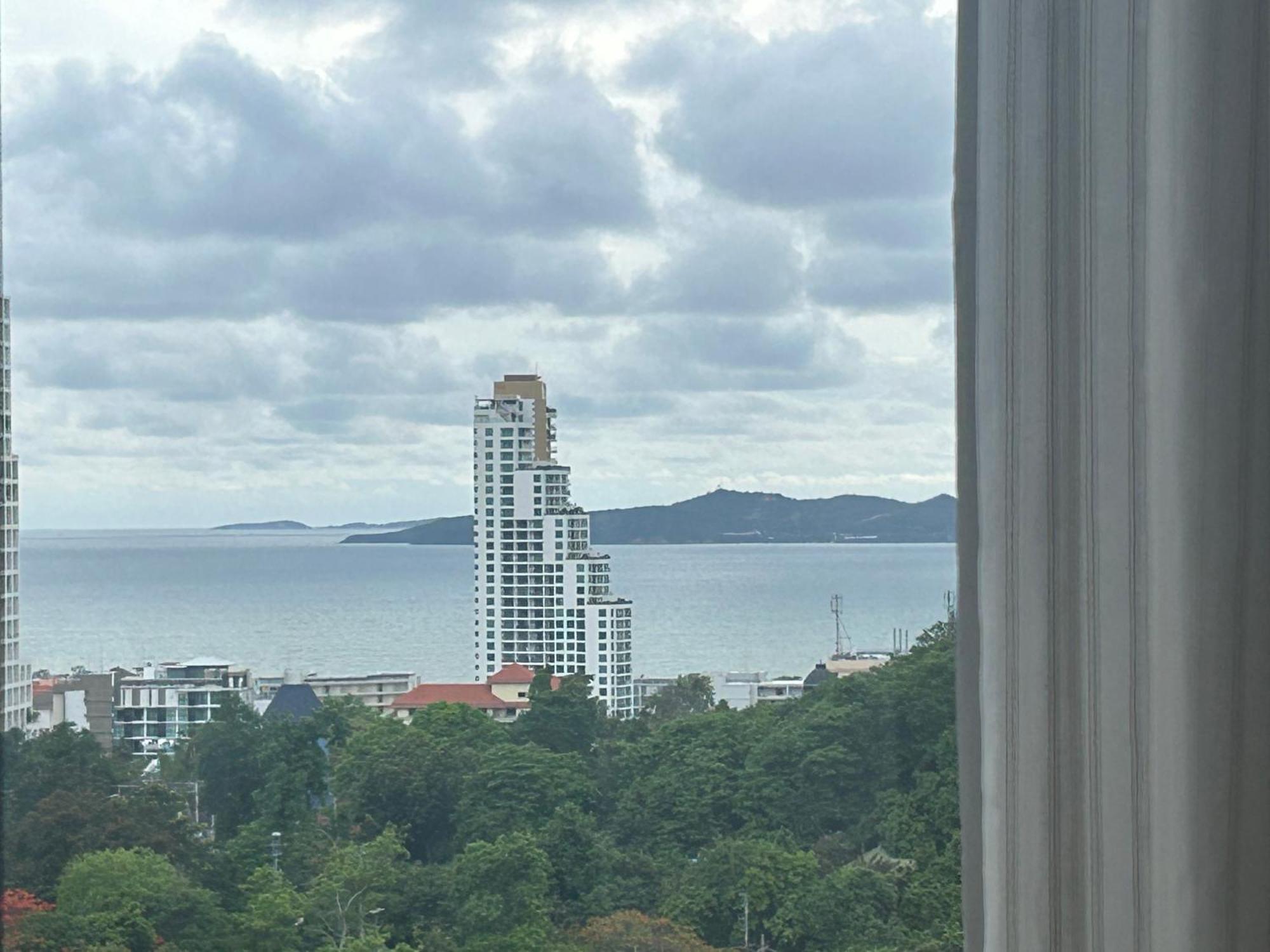 Unixx Sea View