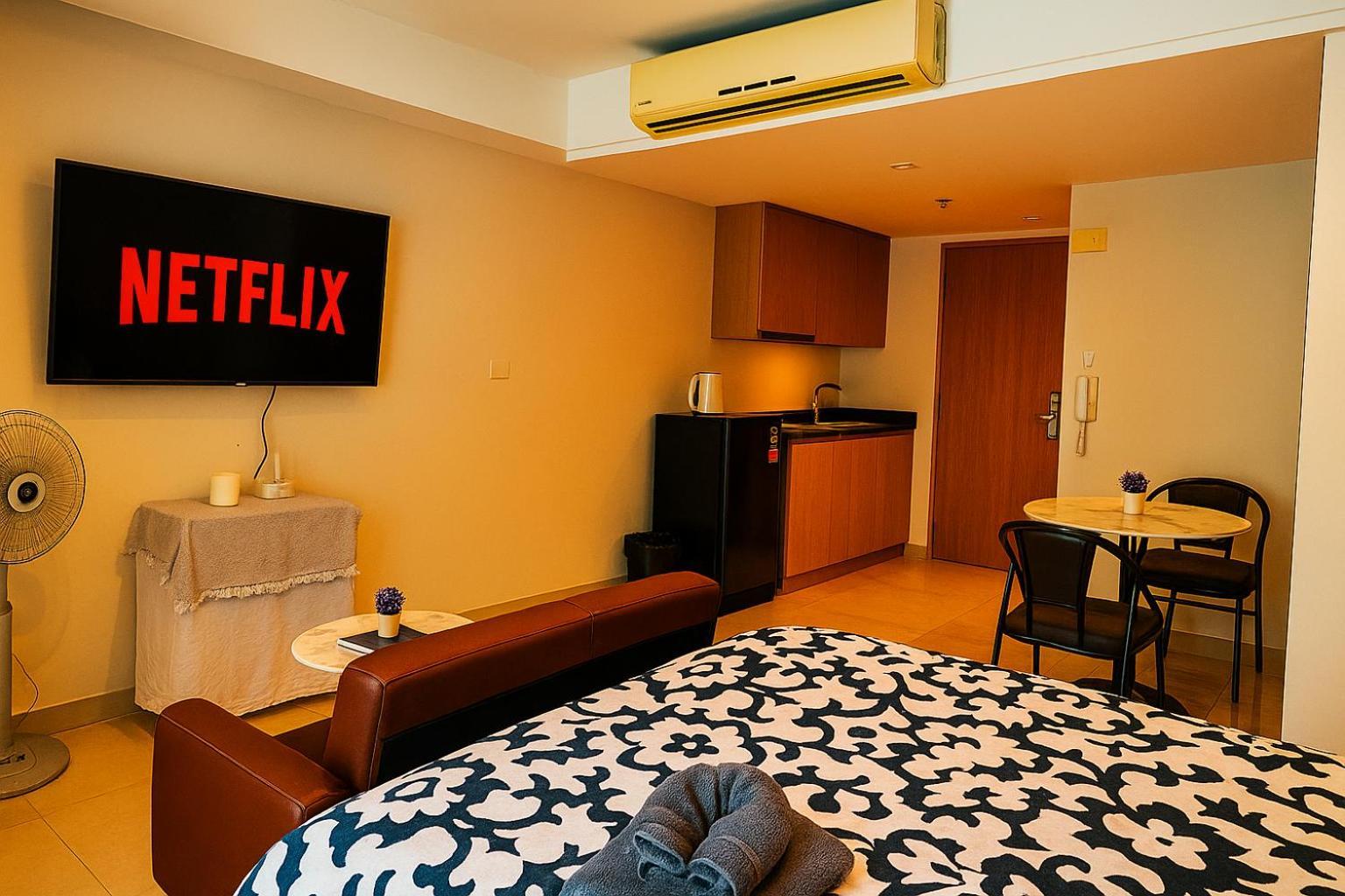 Peaceful Near Walking Street And In The