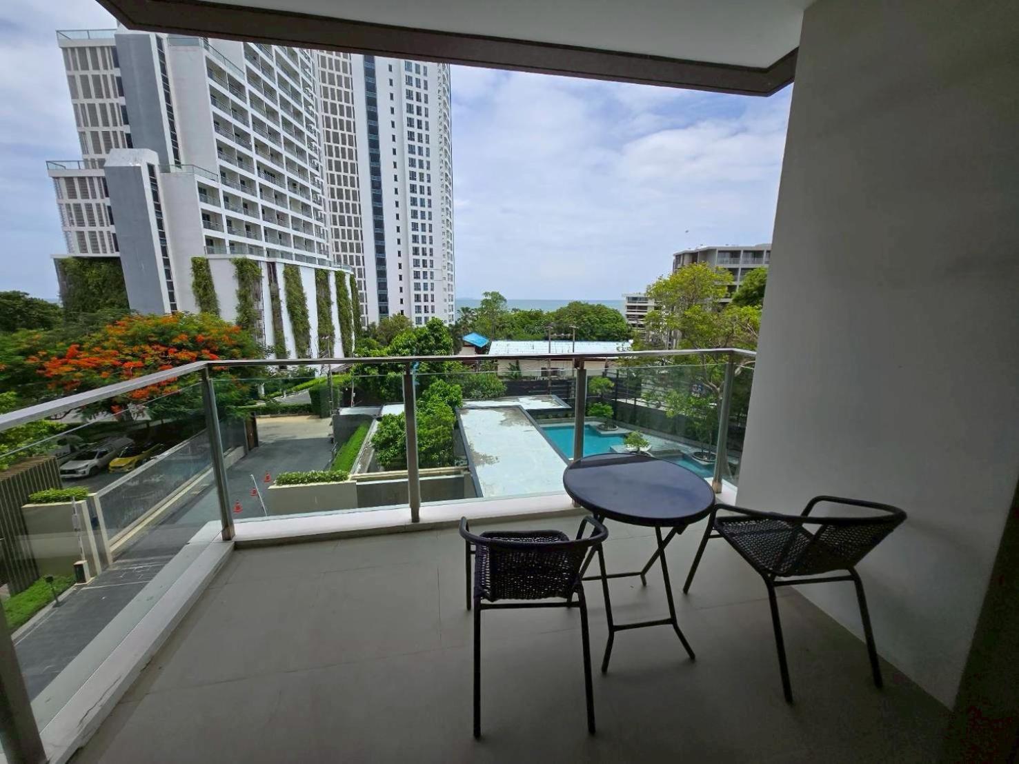 Baan Plai Haad, 2 Min Walk To Wong Amat *