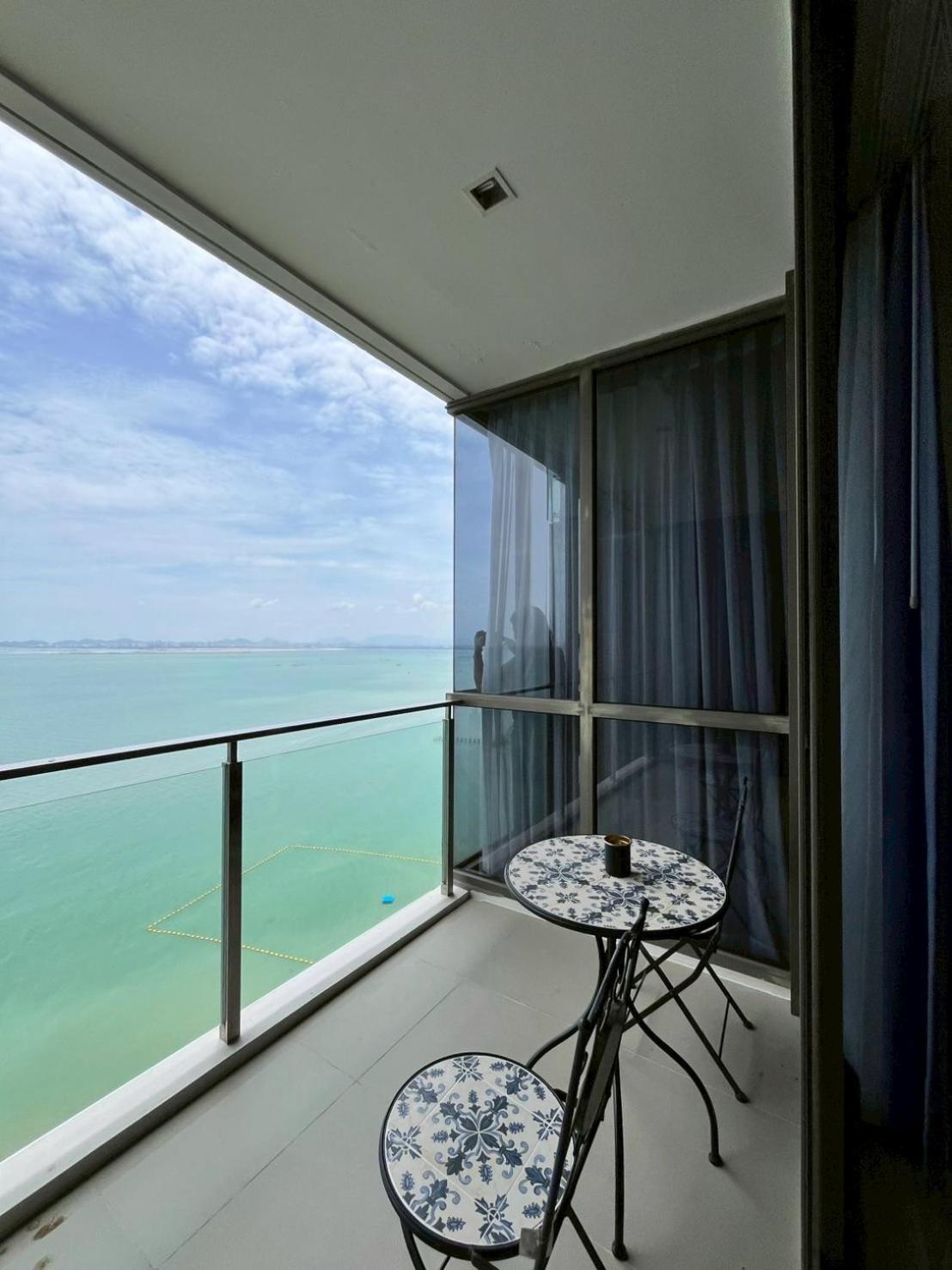 Baan Plai Haad, 2 Min Walk To Wong Amat * Pattaya