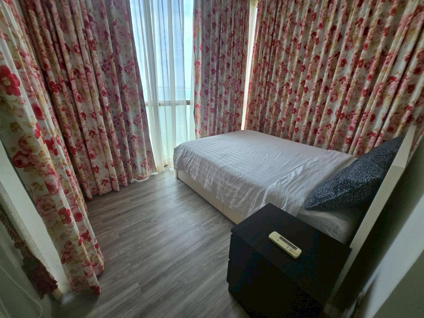 Baan Plai Haad, 2 Min Walk To Wong Amat *