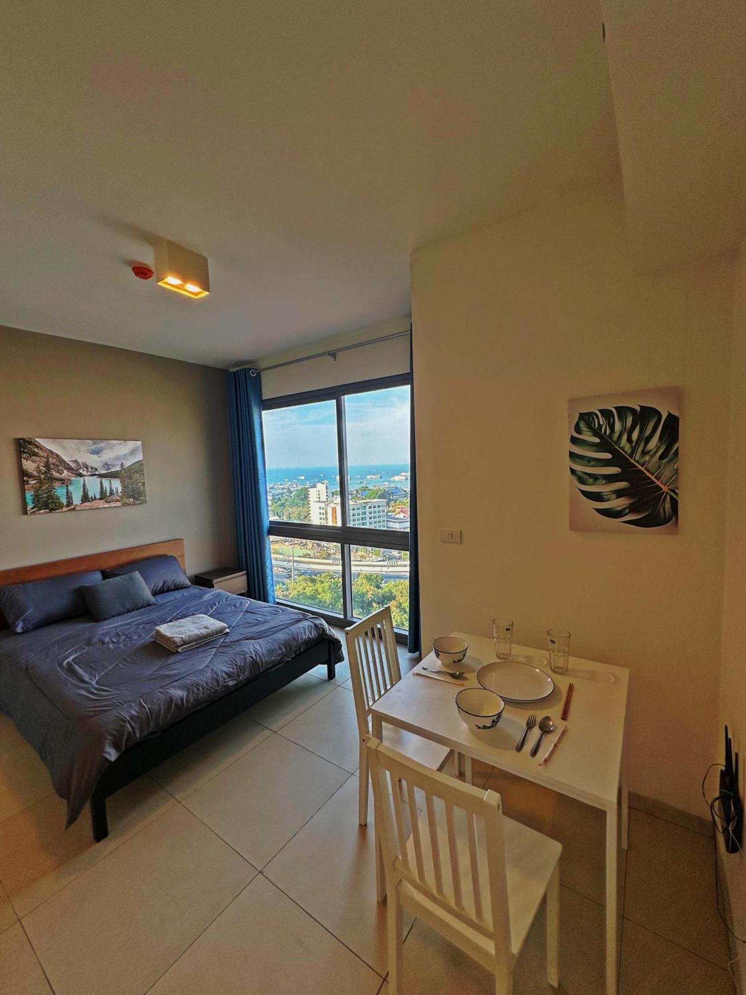 Unixx Sea View