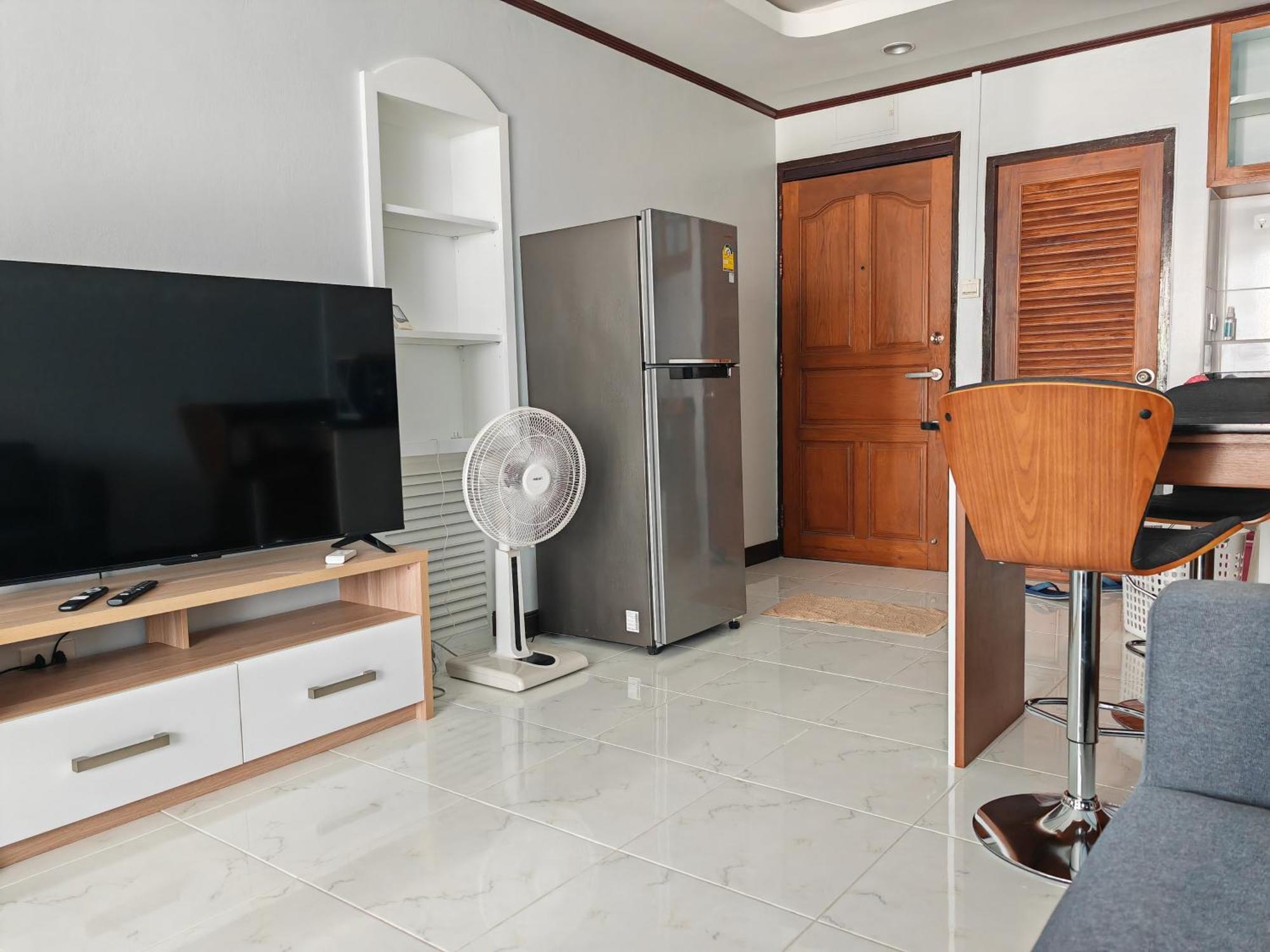 Beachfront Seaview Apartment