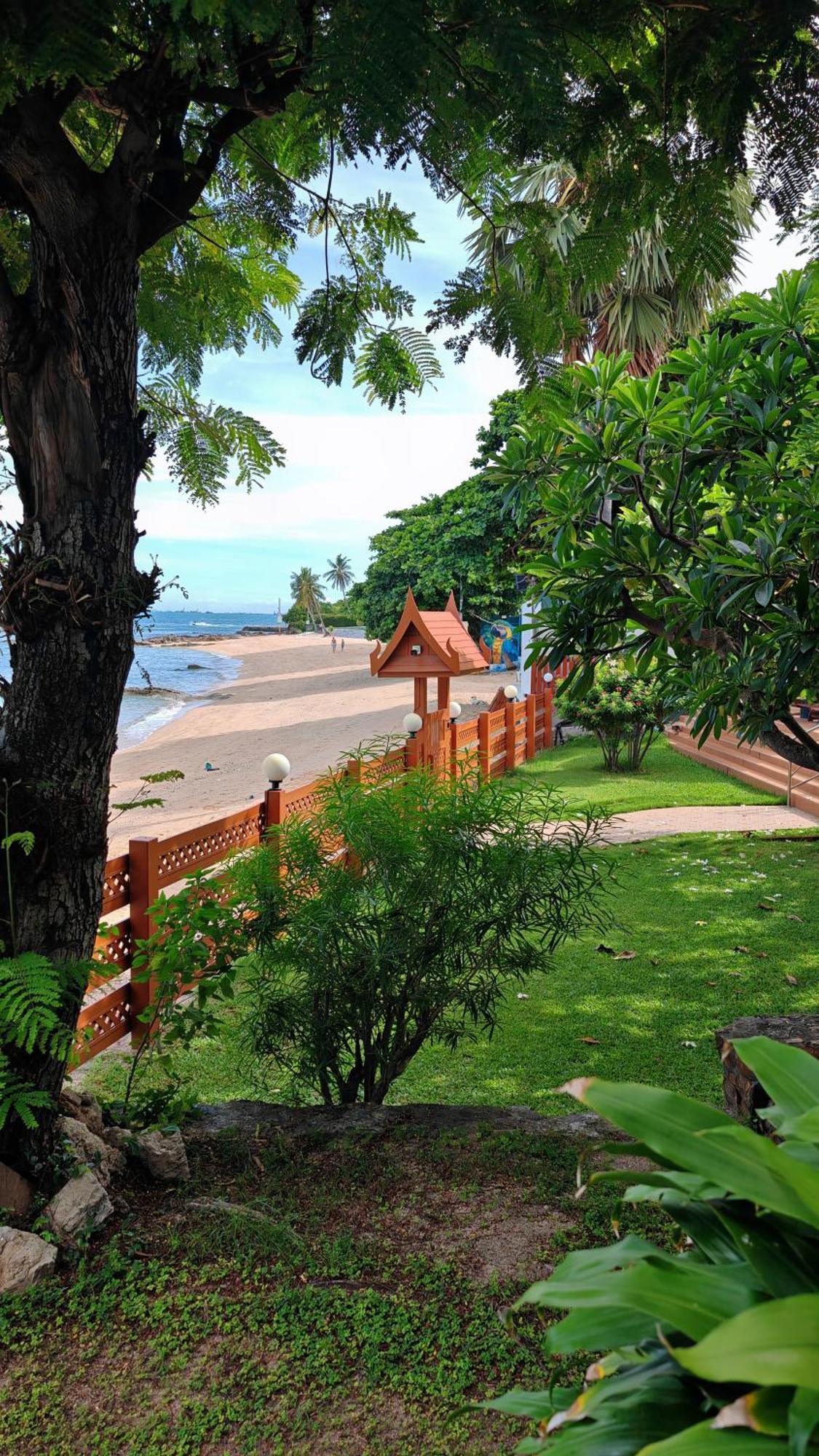 Beachfront Seaview Pattaya