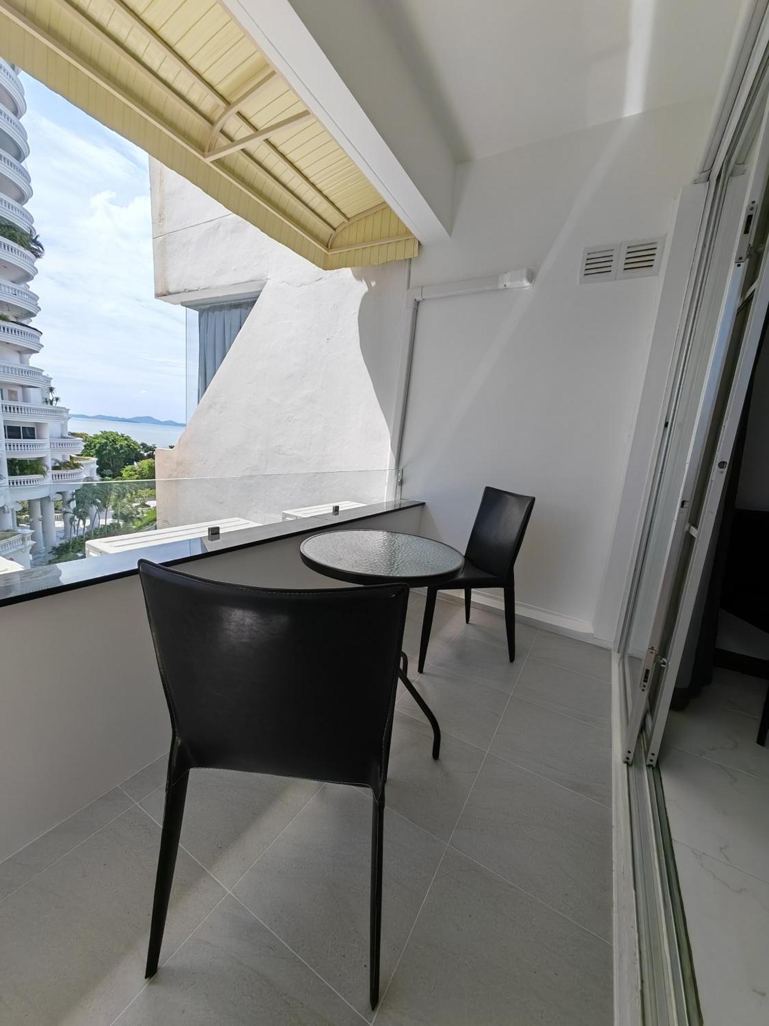 Apartment Beachfront Seaview *