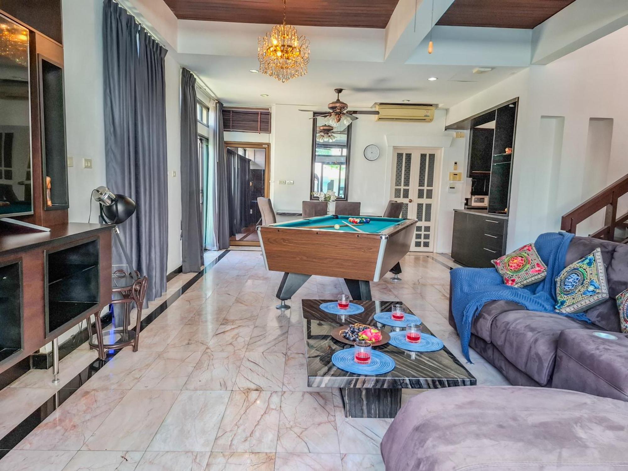 Thabali Oasis:3bhk Private Pool + Sauna Pattaya