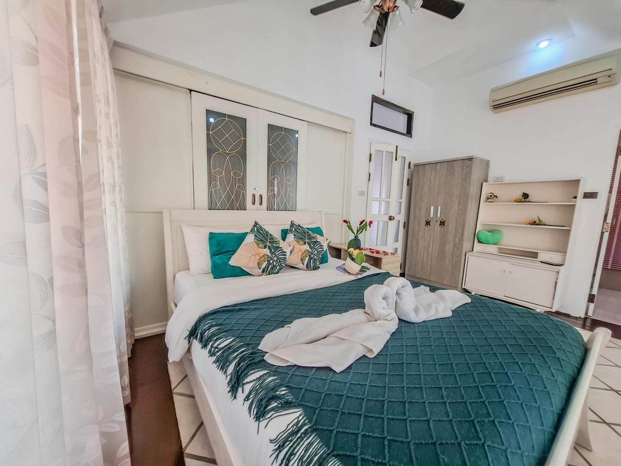 Thabali Oasis:3bhk Private Pool + Sauna Pattaya