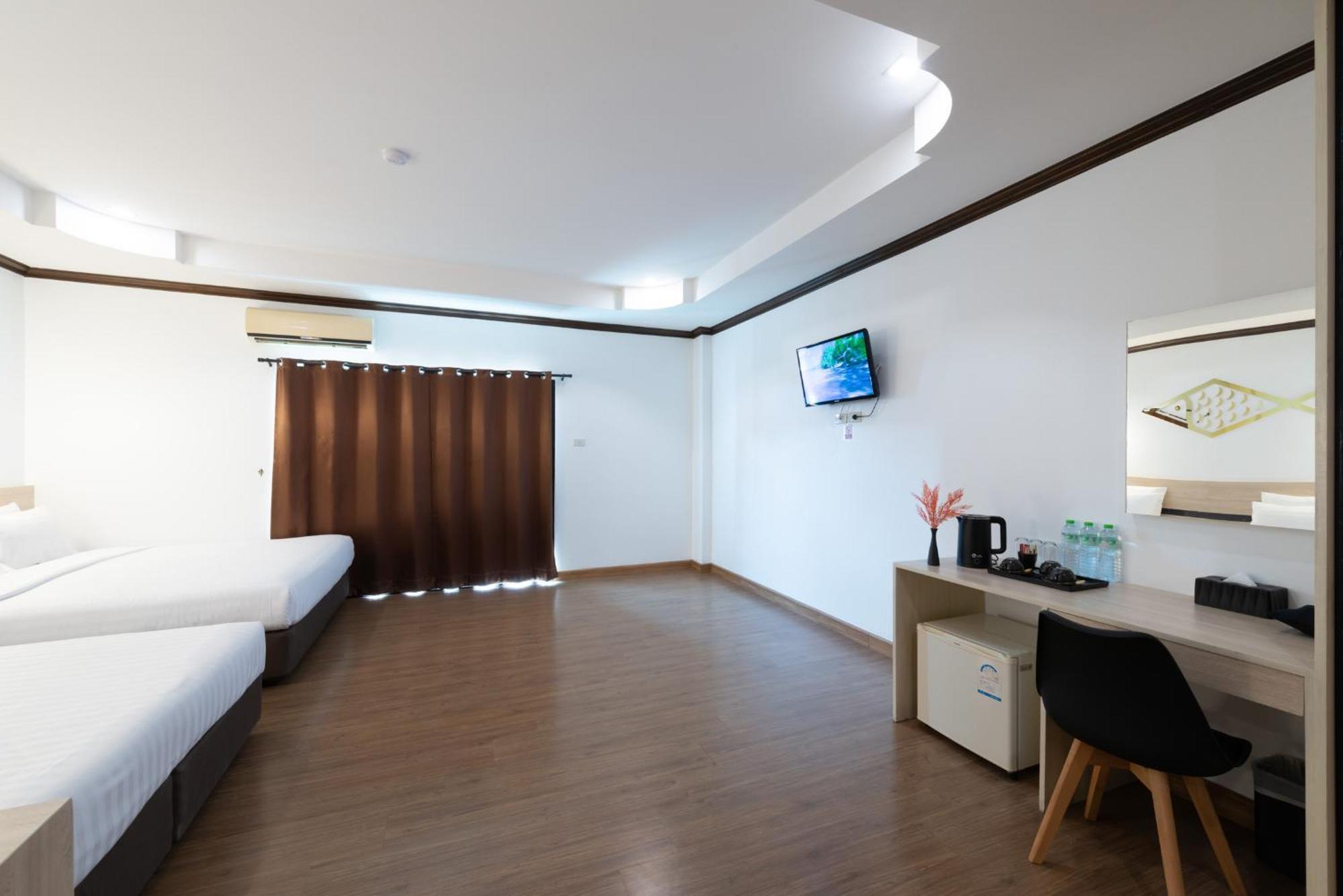 Hotel Arawana Regency North