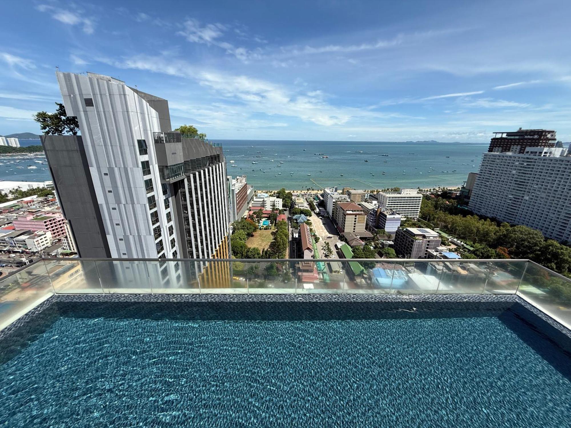 Pattyay The Base Ab Apartment Pattaya