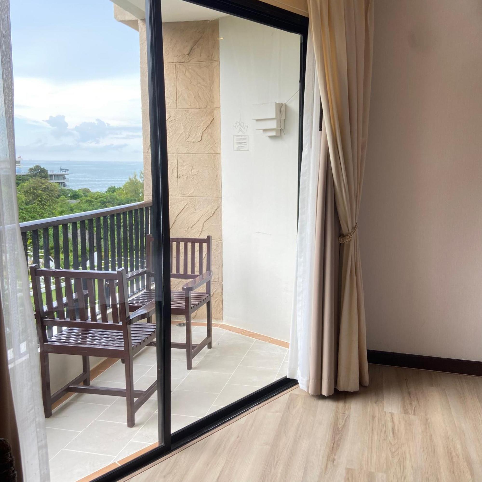 Garden Cliff And 5* Pattaya