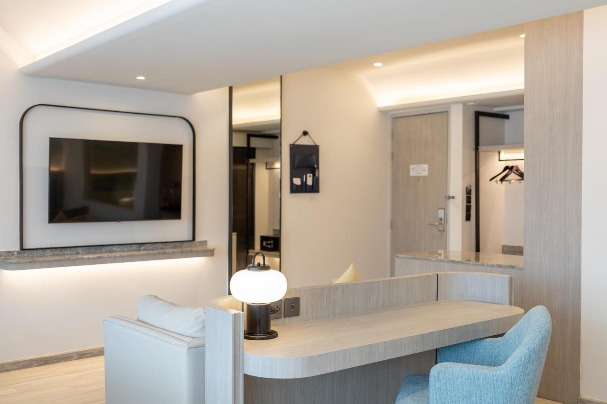 Cloudotel Walking Street Hotel 4*