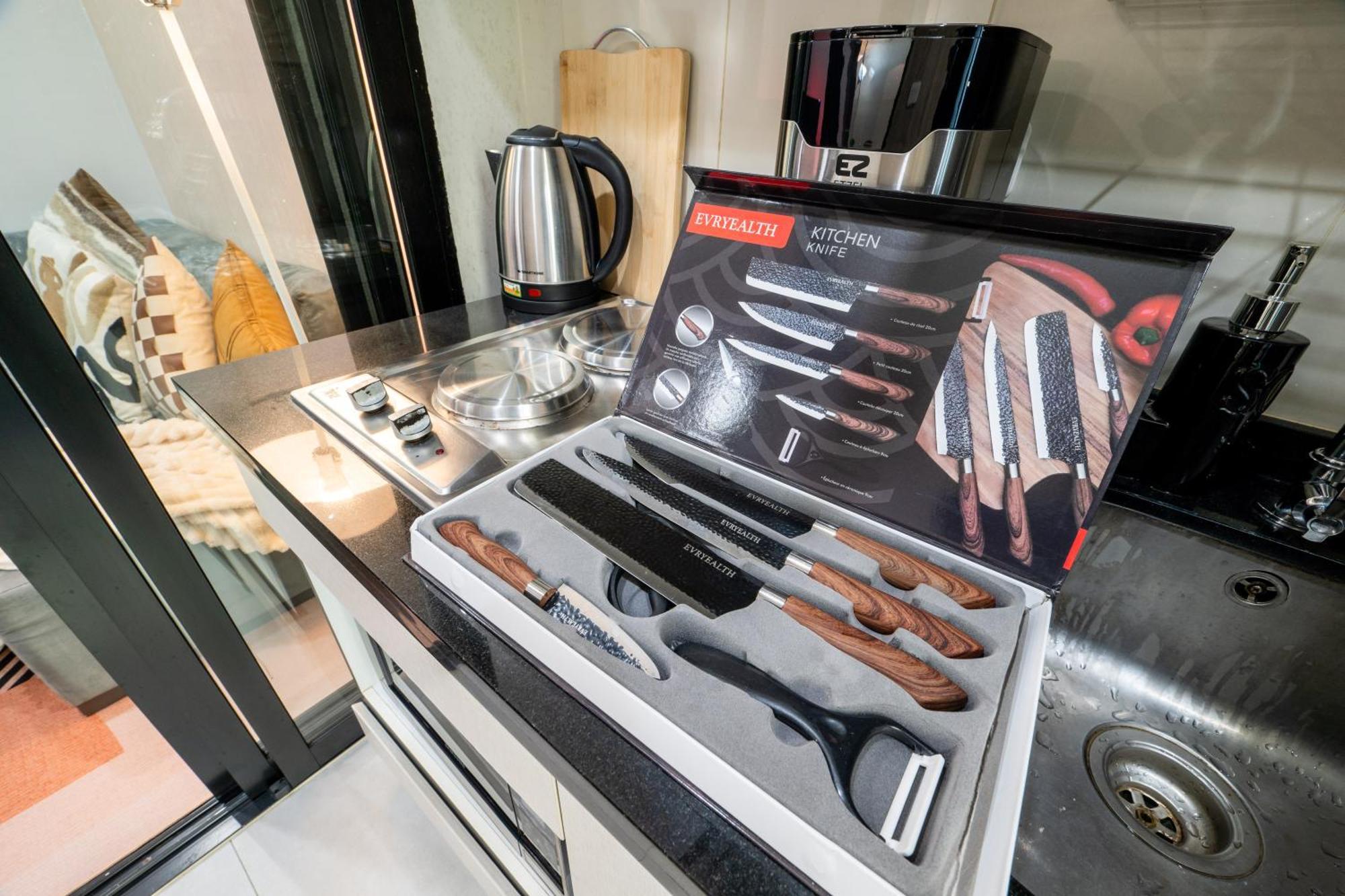Apartment Bright Modern 1 Bedroom Chic Design Pattaya