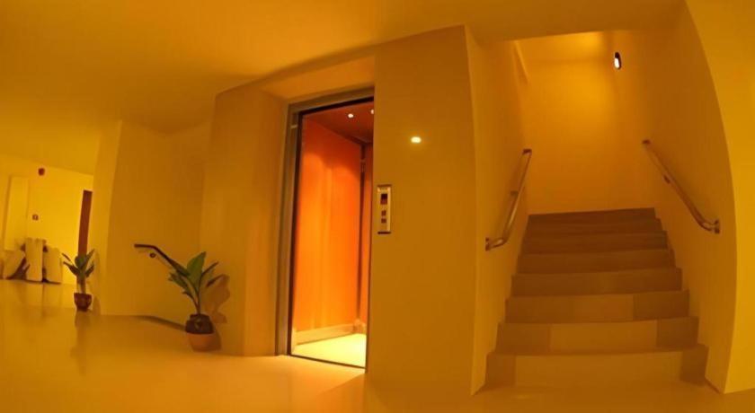 R-con Hotel Pattaya