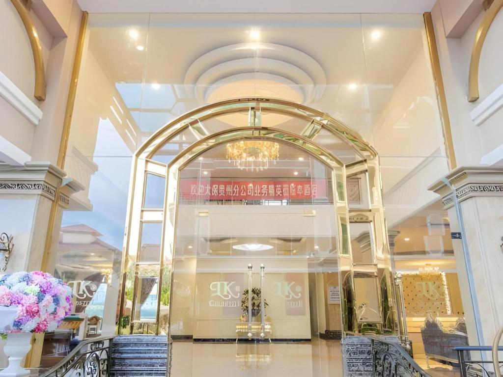 Hotel Lk Celestite Pattaya