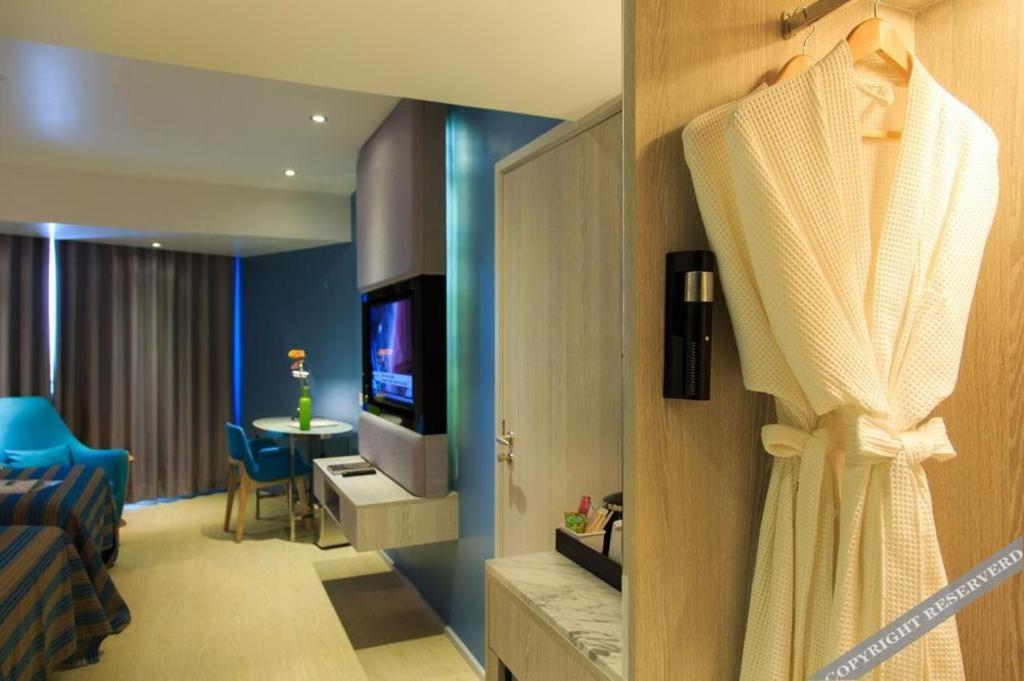 Grand Scenaria Hotel 4*