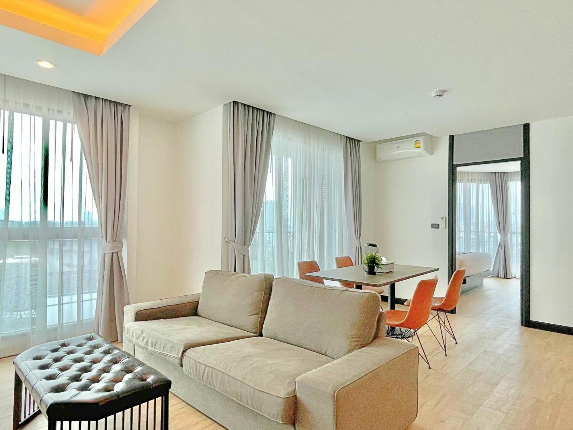 Hotel Chezzotel