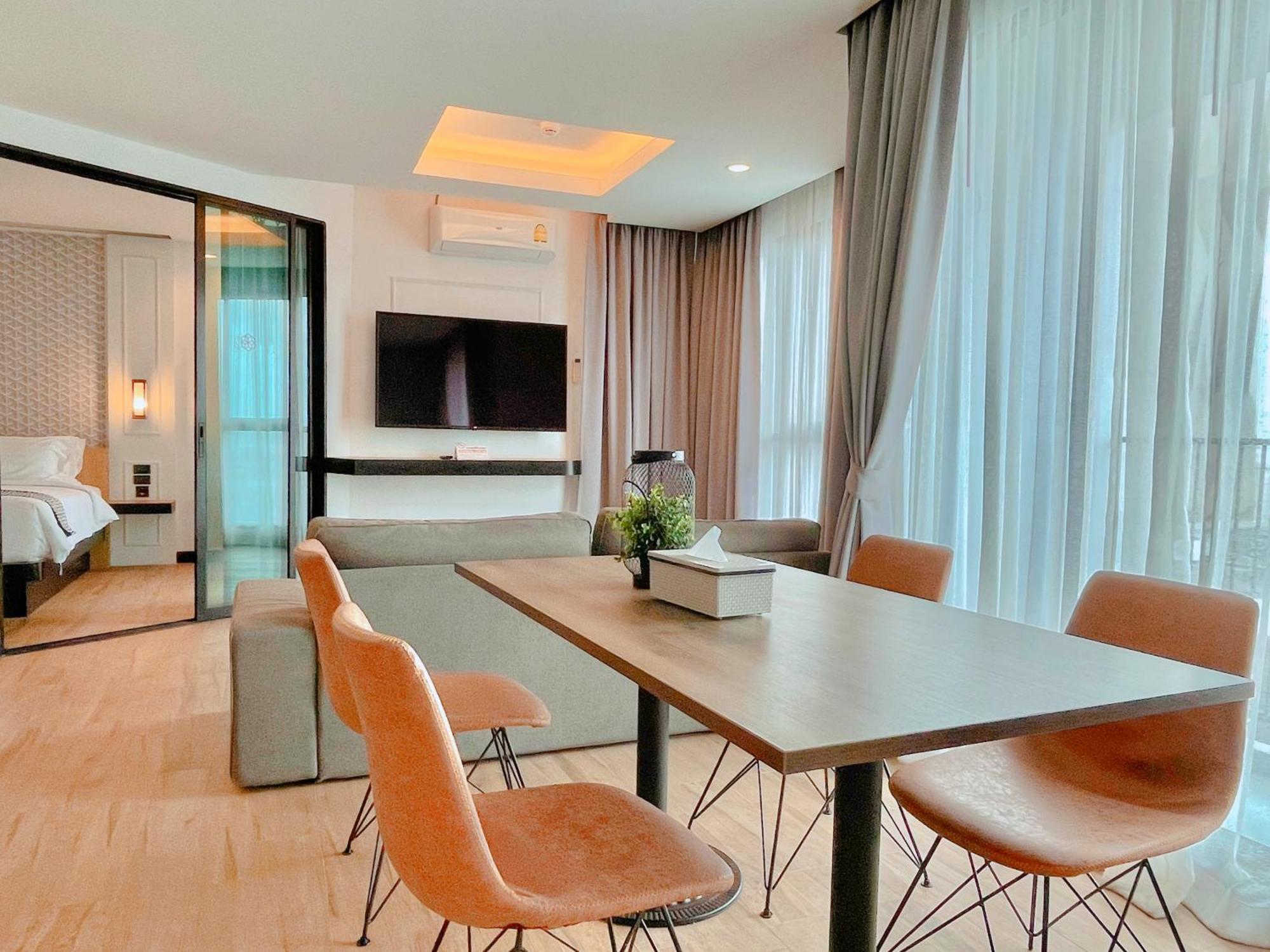Hotel Chezzotel Pattaya