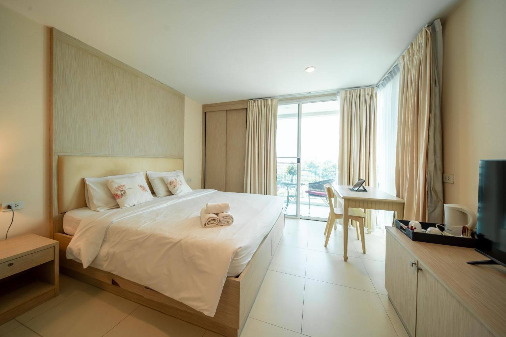 Shamrock Hotel