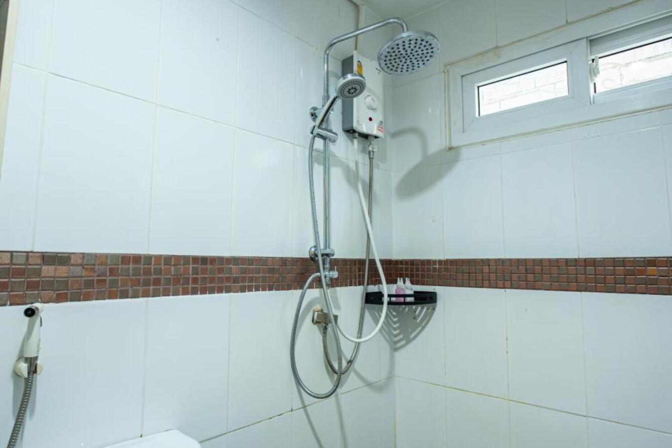 Happy N Joy Pool Near Jomtien On Thepprasit Road Villa *