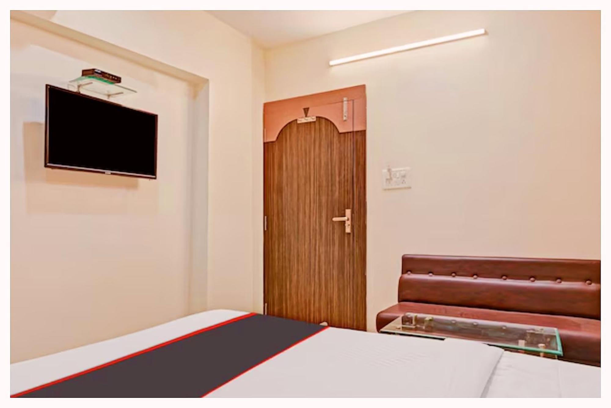 Terence Near Sea Hotel