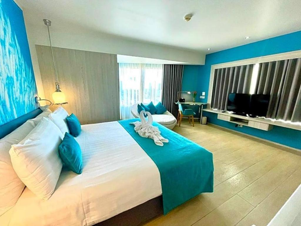 Grand Scenaria Hotel