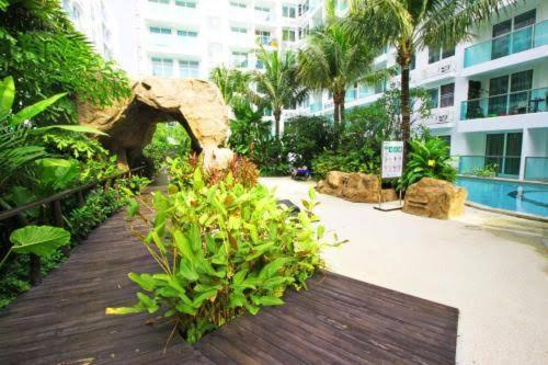 Club Royal Hideaway Steps From Private *