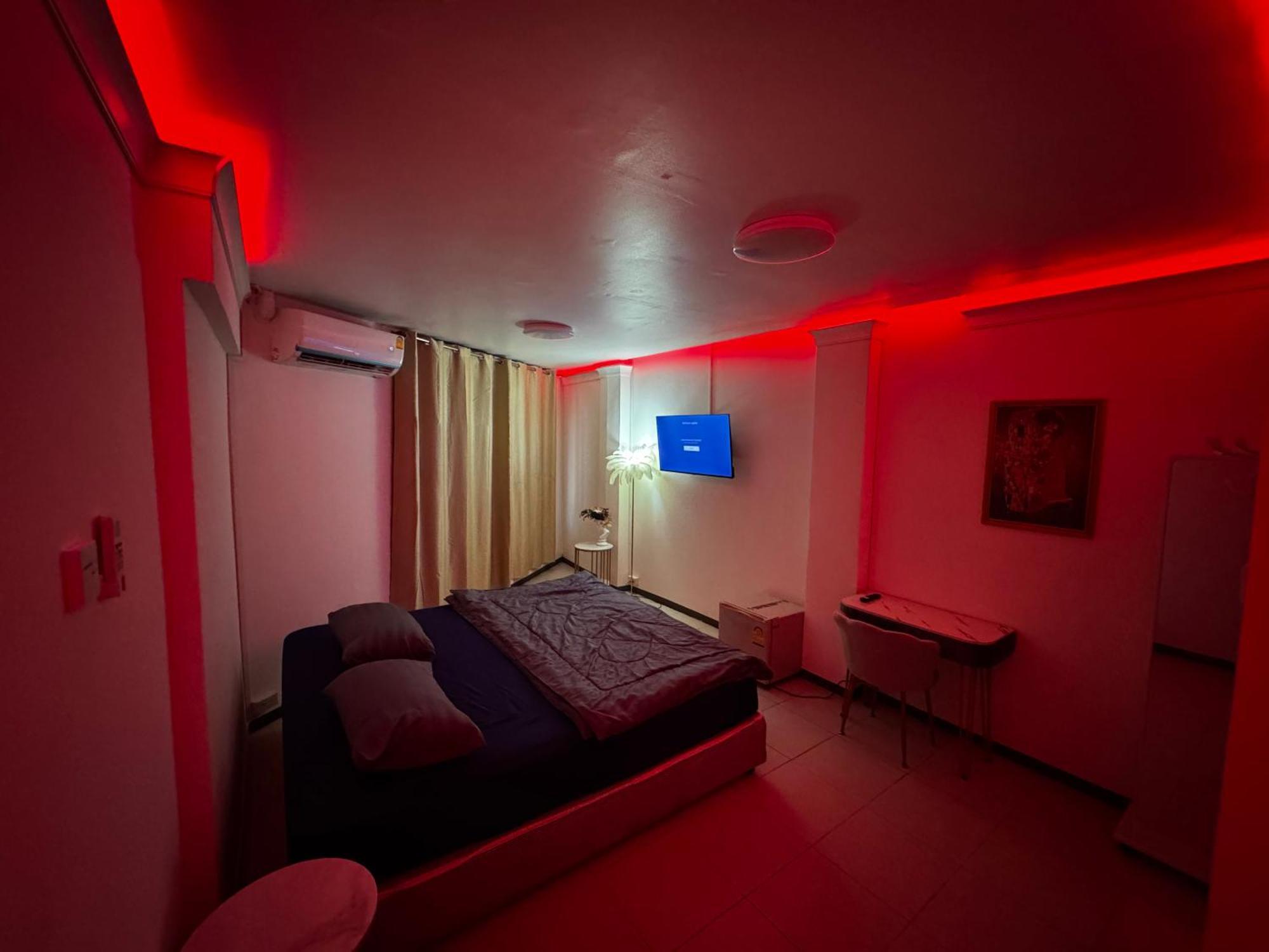Casa de hóspedes W33d Gallery Pattaya