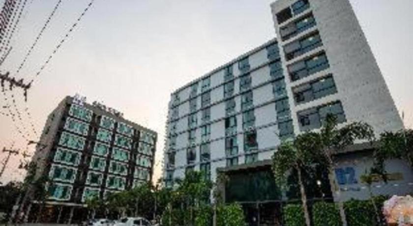 B2 South Hotel