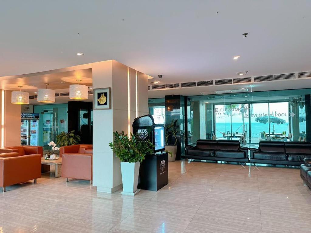 Hotel Golden Dragon 3*