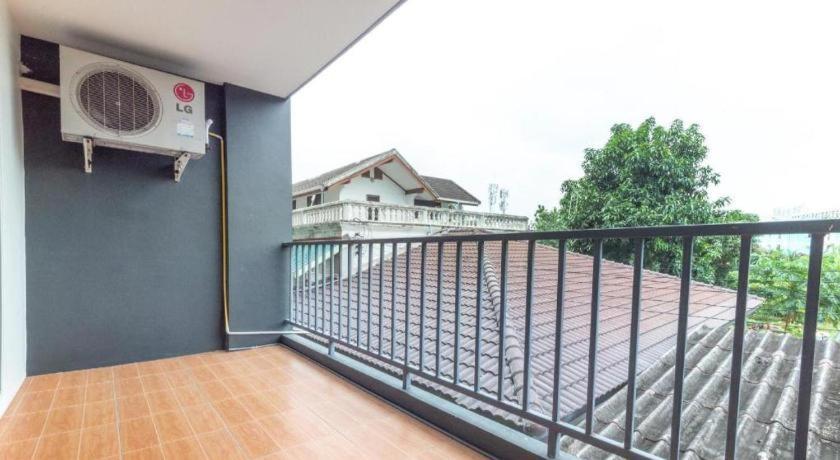 V Place Hotel Pattaya