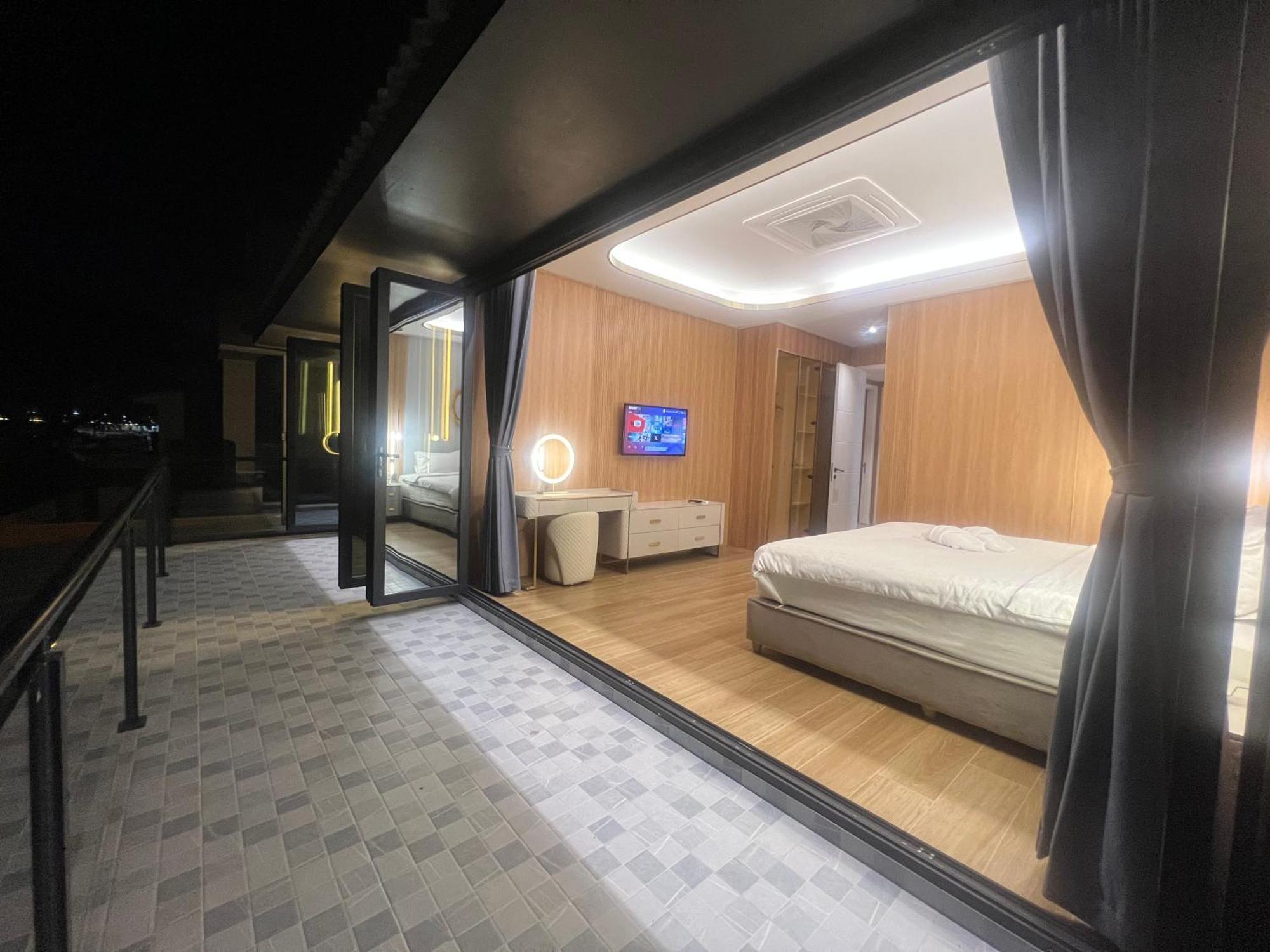Pattaya Pool Villa