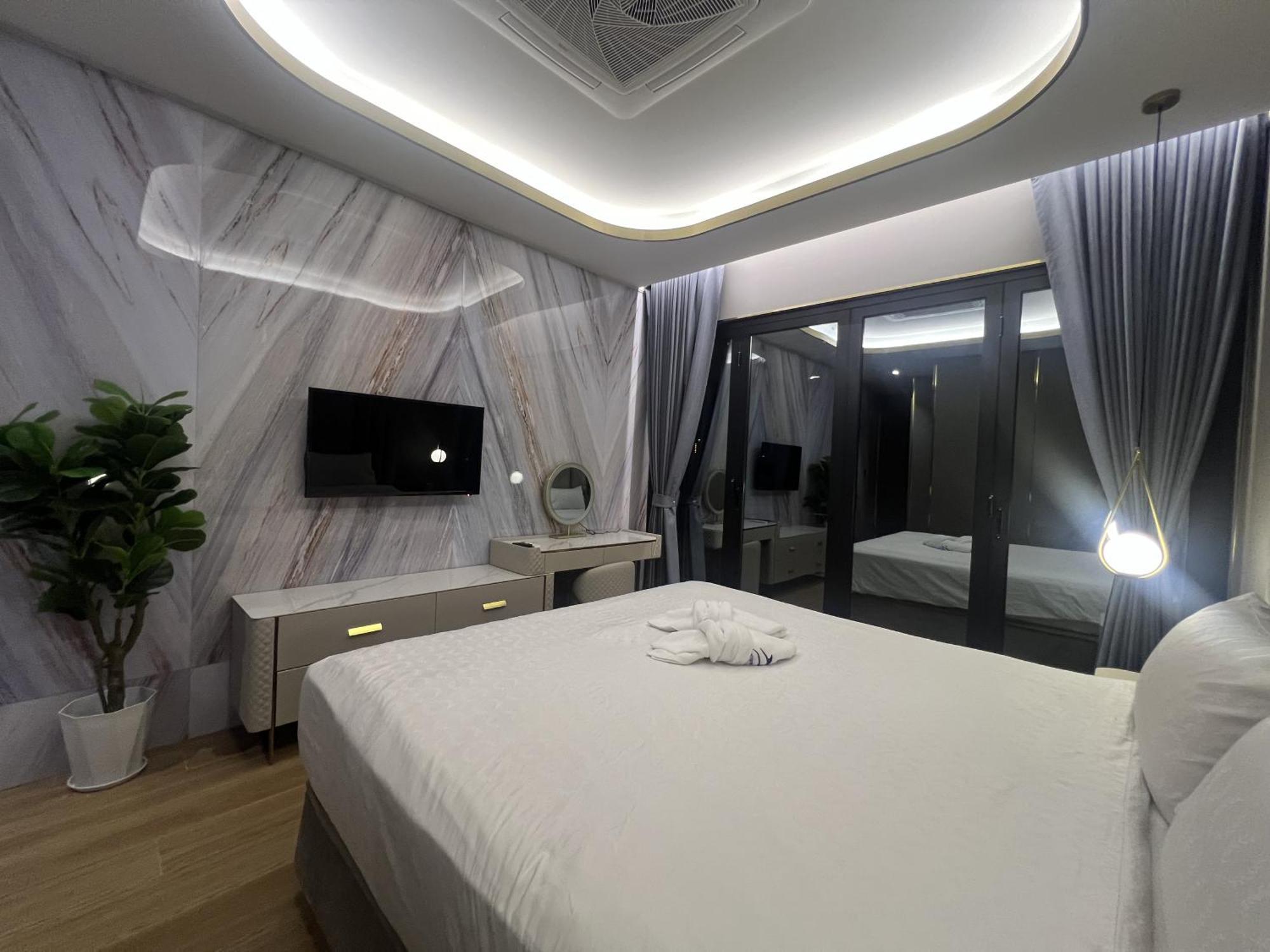 Pattaya Pool Villa *