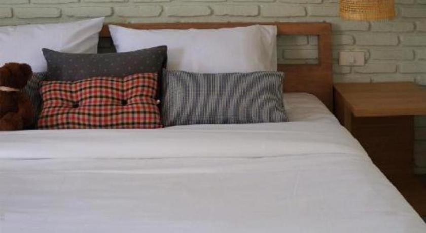 Yellow Moon Hotel Pattaya