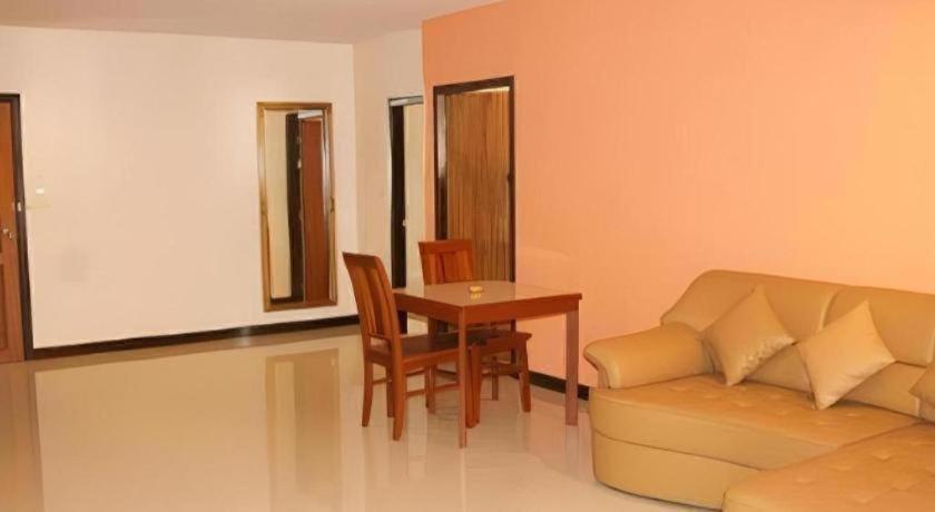 Siam Platinum