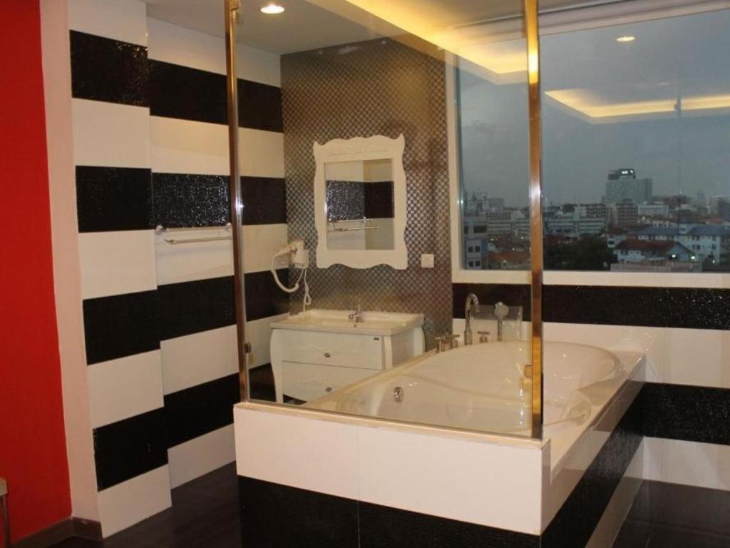 Chariot 3* Pattaya