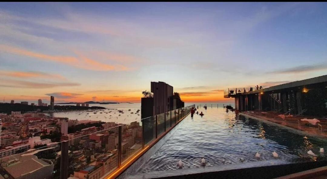 Apartment The Base - Washing Machine *