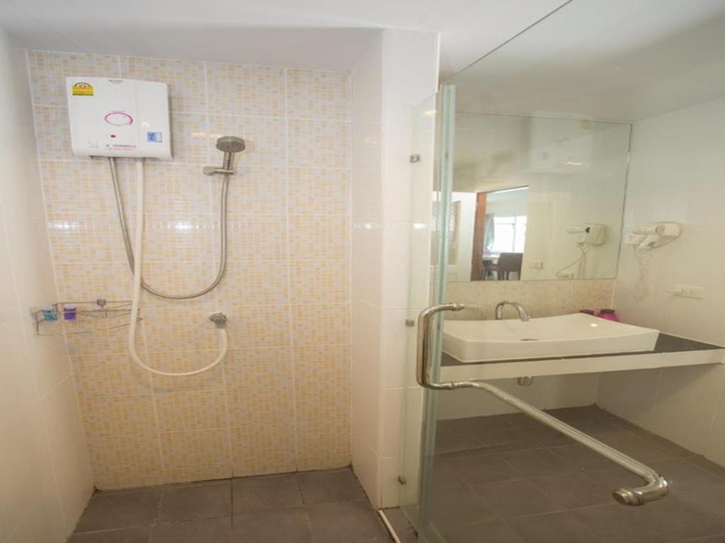 R-Con Hotel @ Siam