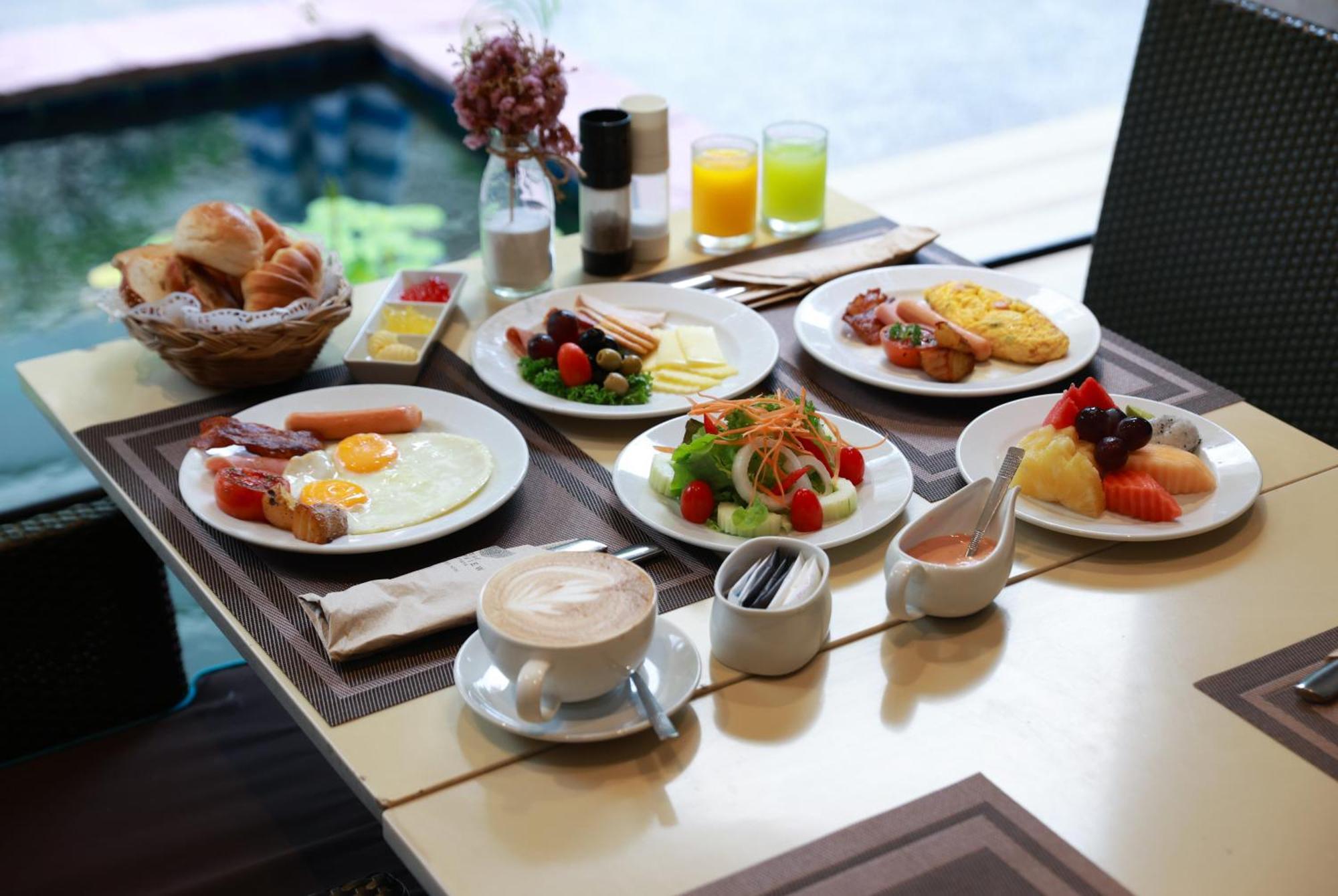Resort The Bayview 4*