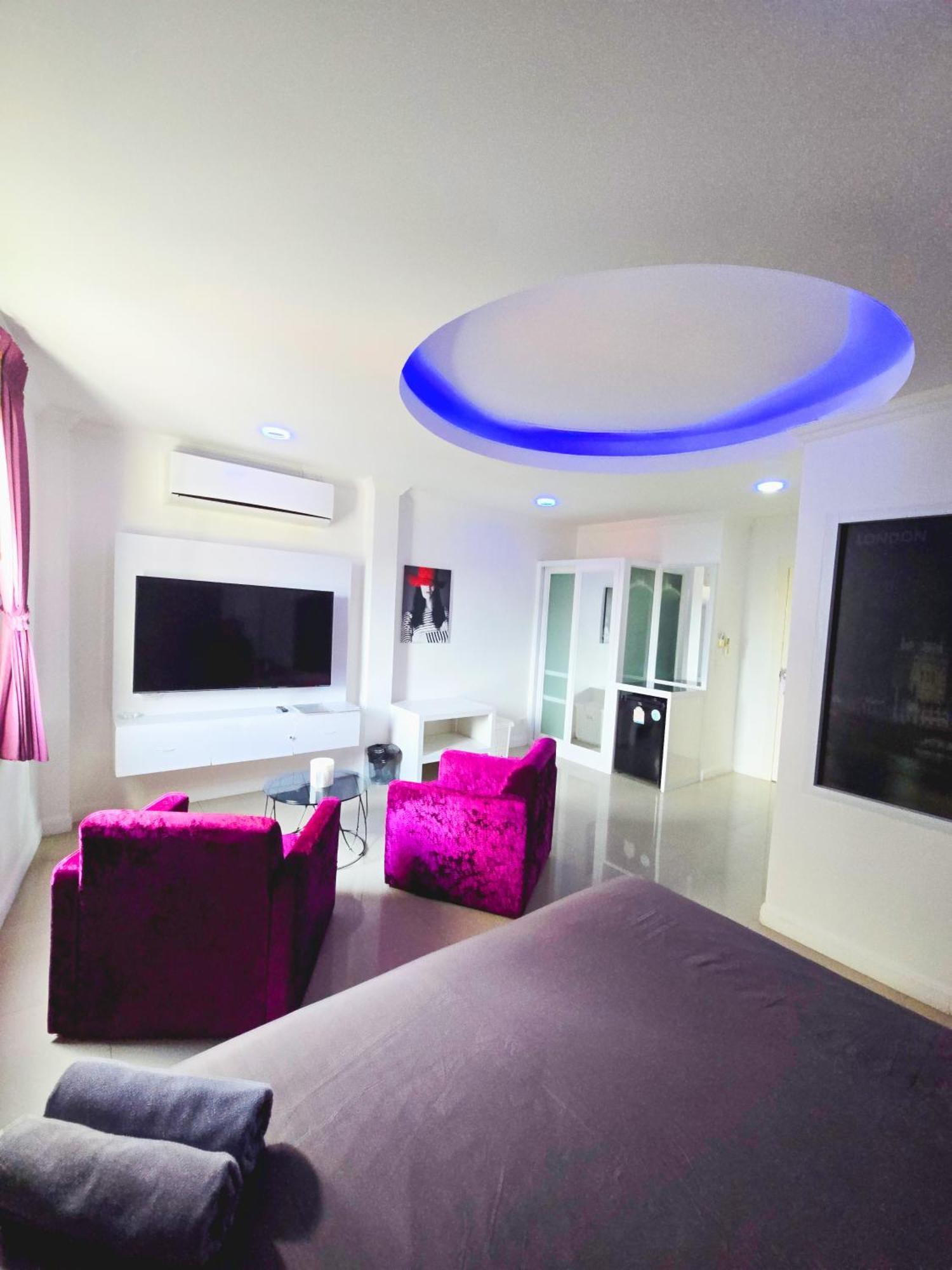 Titanic Residence-7 Minute Walk To The 4*