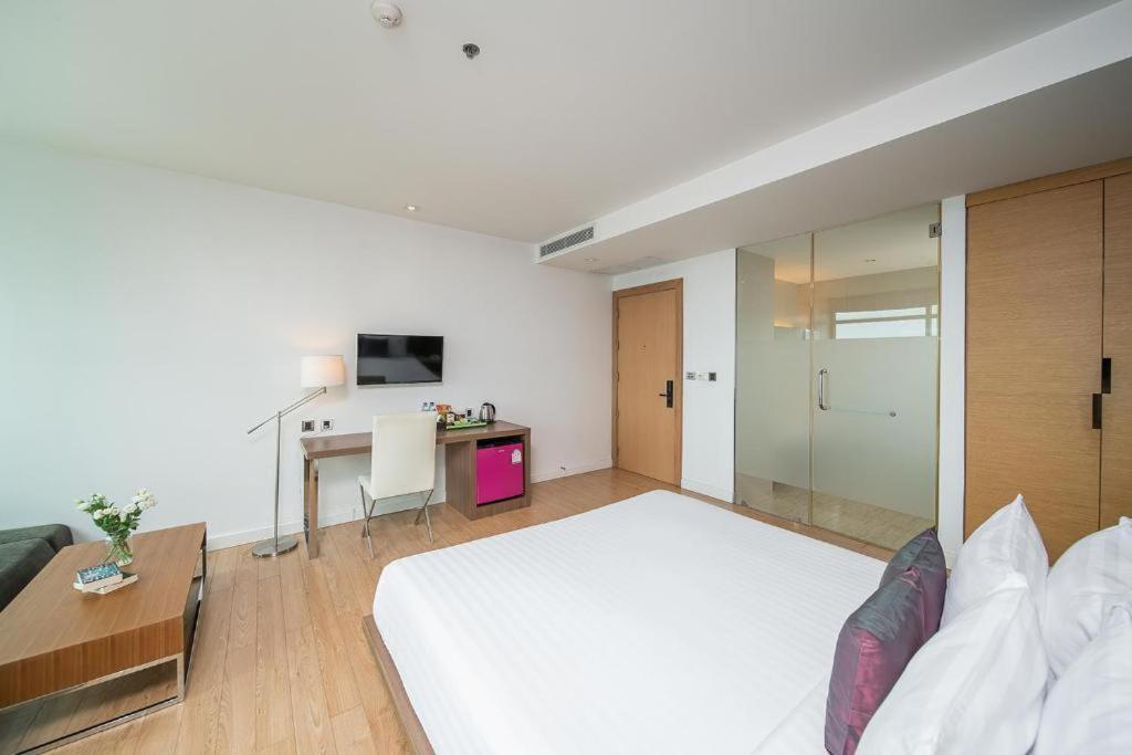 Hotel Seven Zea Chic 3*