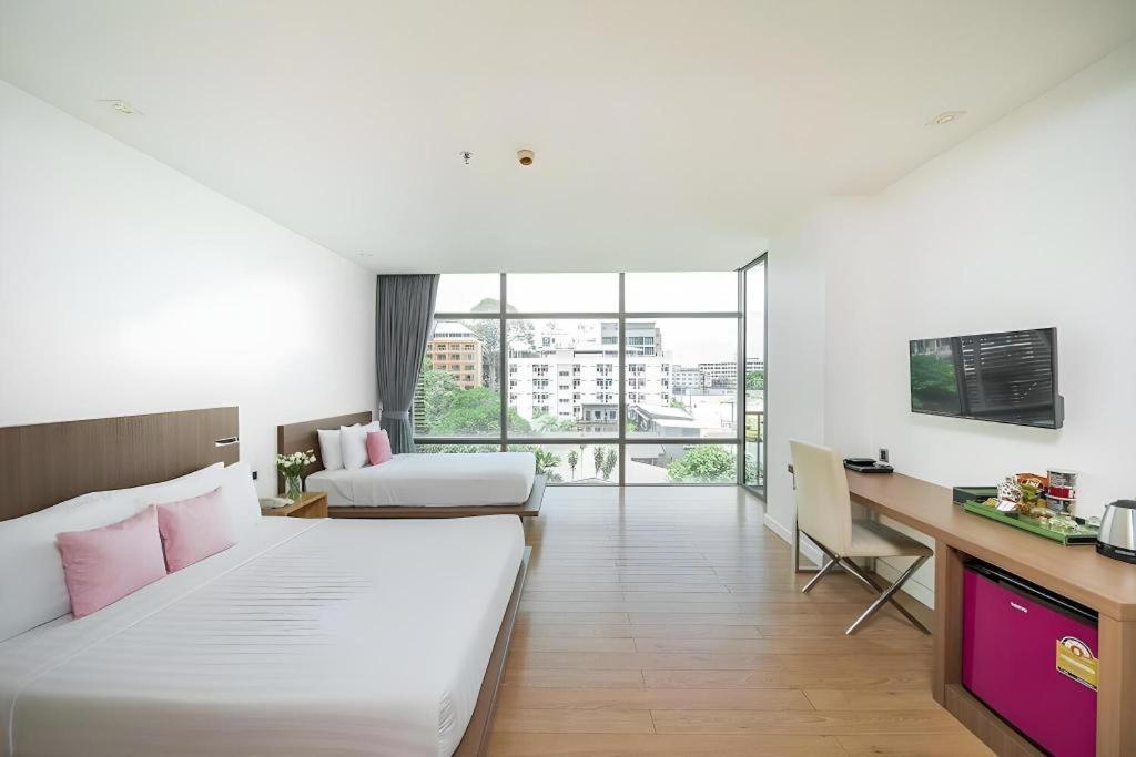 Seven Zea Chic Hotel Pattaya