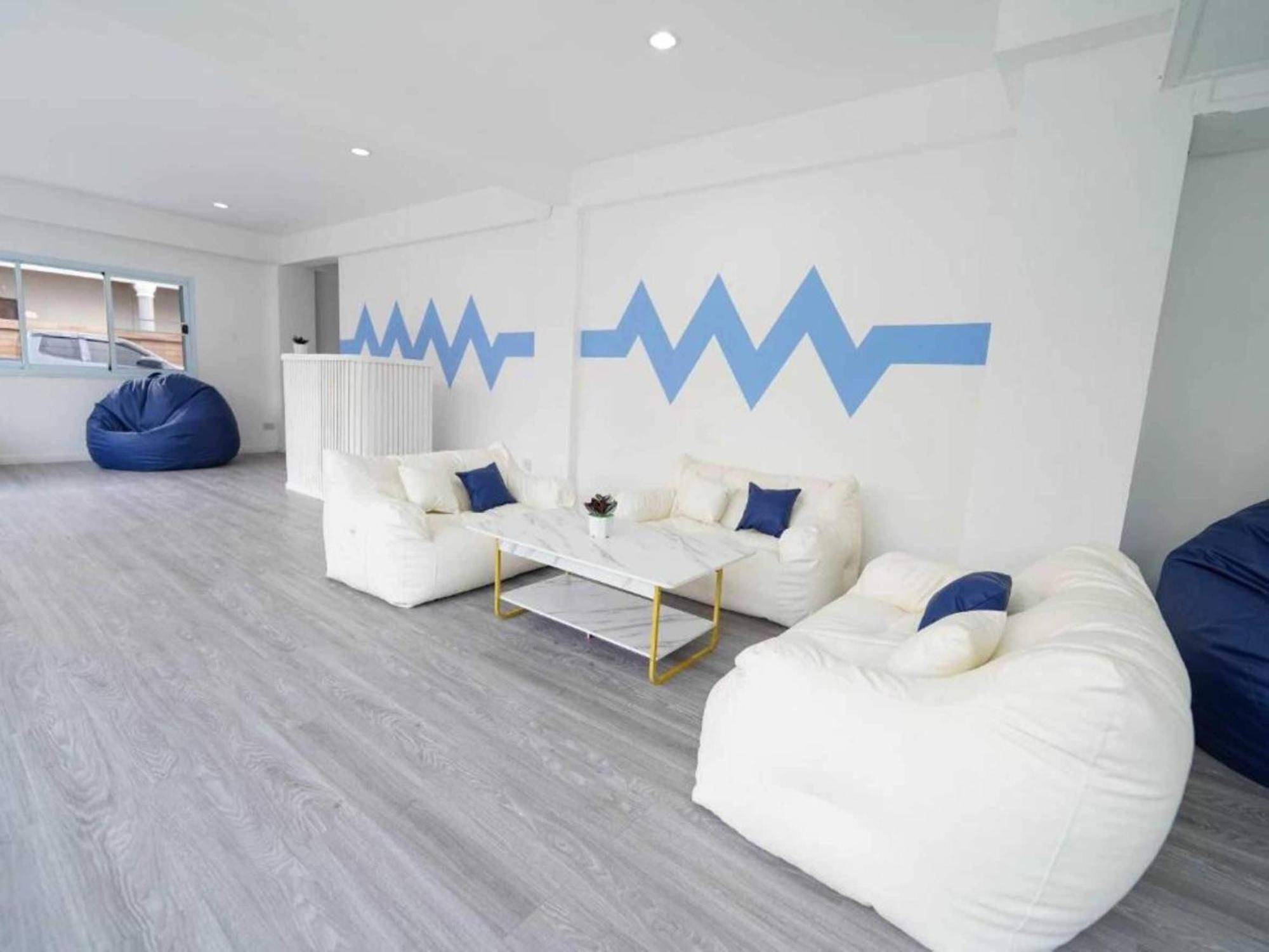 Dancenter North Formerly Rq 2*