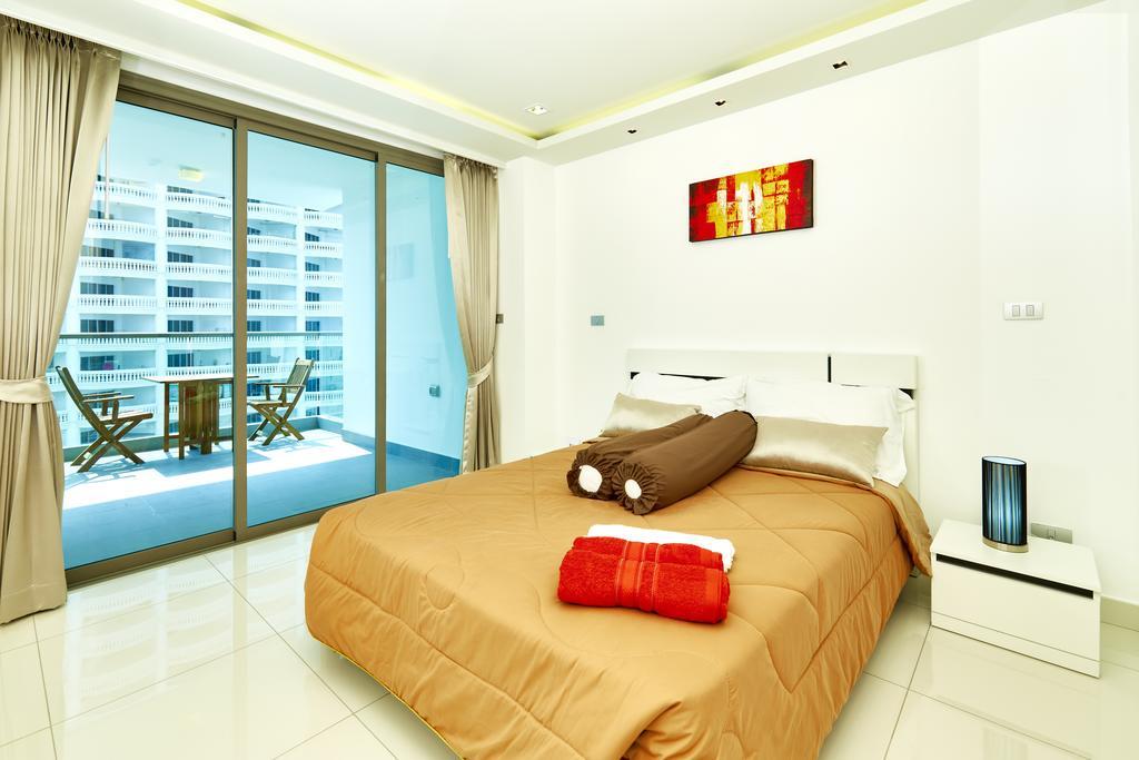 W Tower By Fantasea Apartment Pattaya