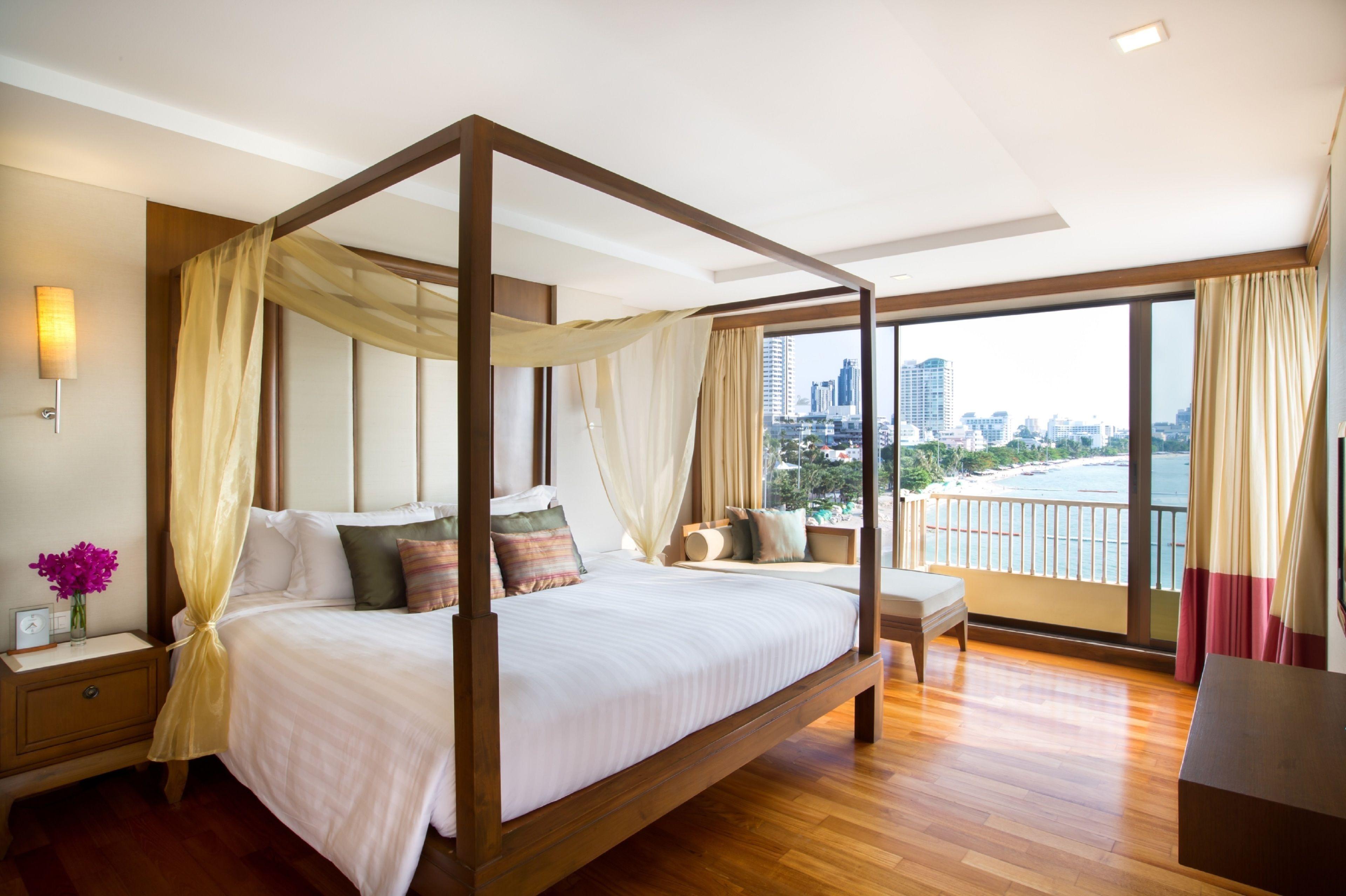 Dusit Thani Resort 5*