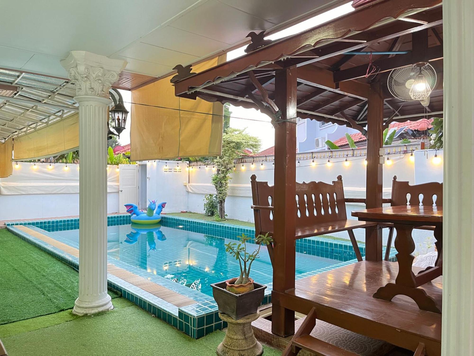 Walking St 3km, 5 Bedroom Villa *