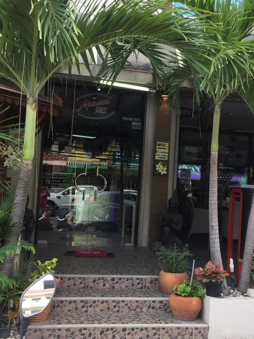 Access Hotel