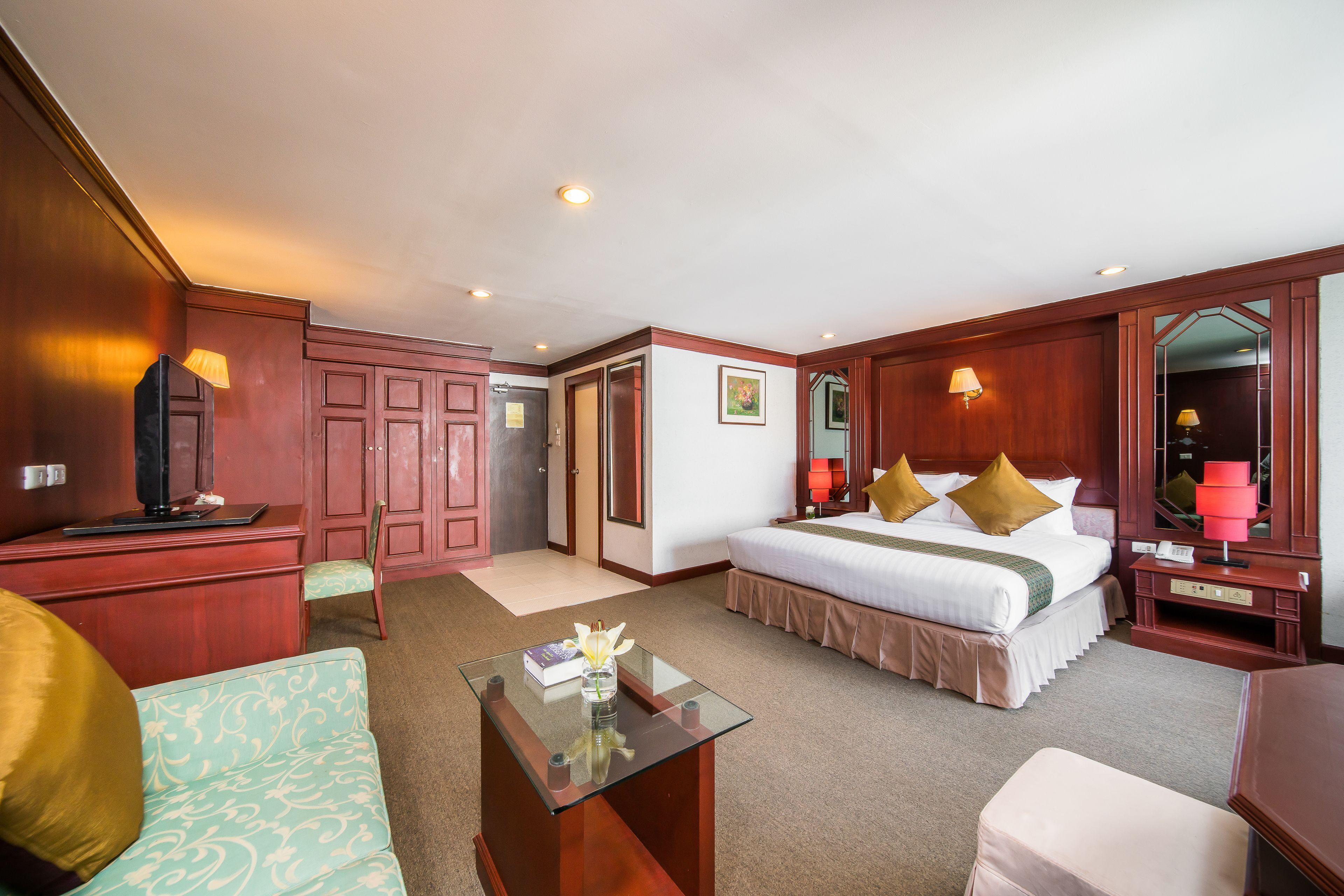 Mountain & Convention Center Hotel 4*