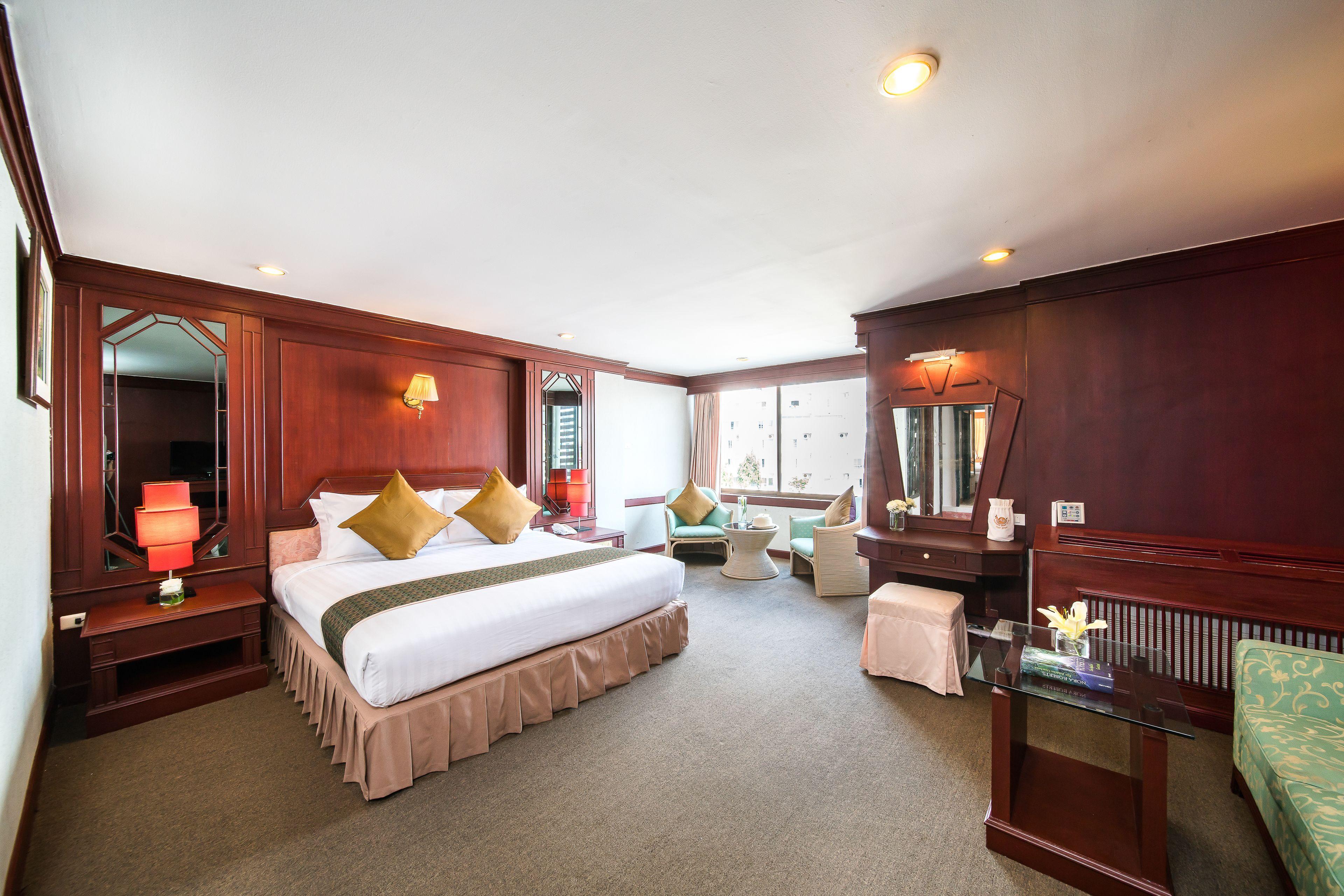 Mountain & Convention Center Pattaya